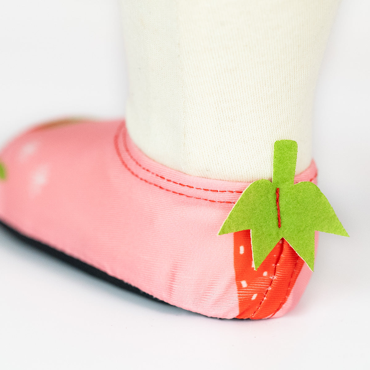 Kids Beach Shoes Strawberry Field